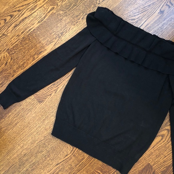 Endless Rose | Off-The-Shoulder Sweater - Picture 3 of 7